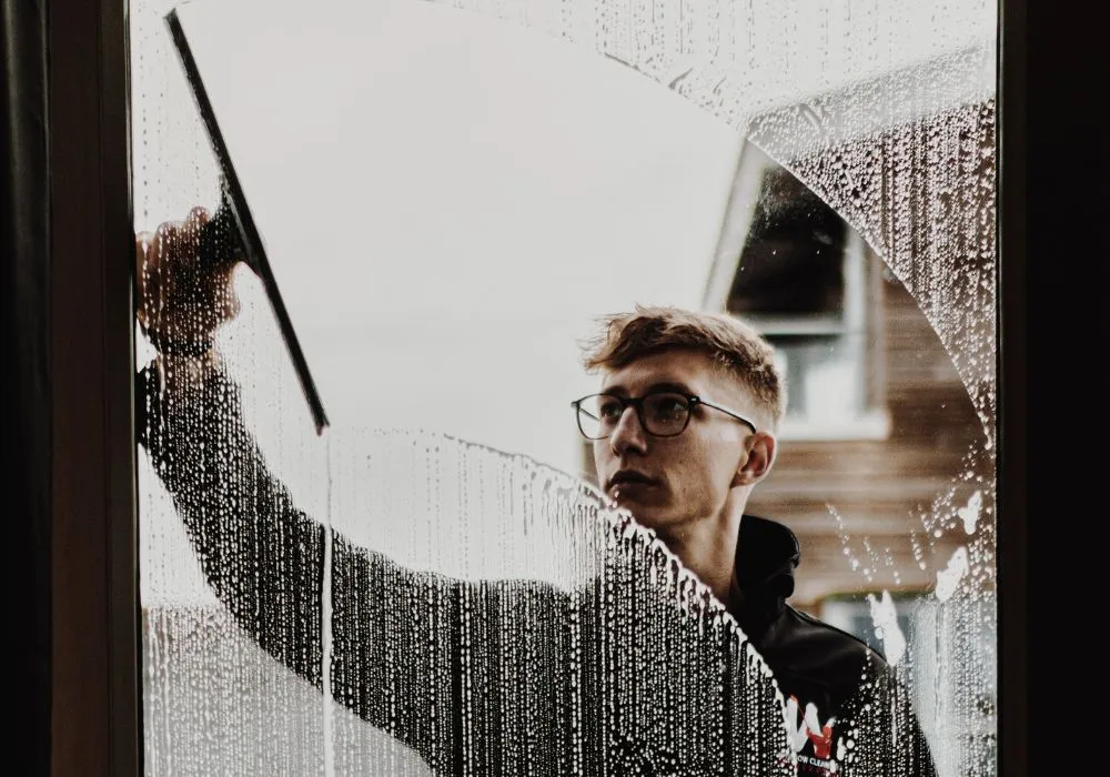 Stop condensation on windows overnight