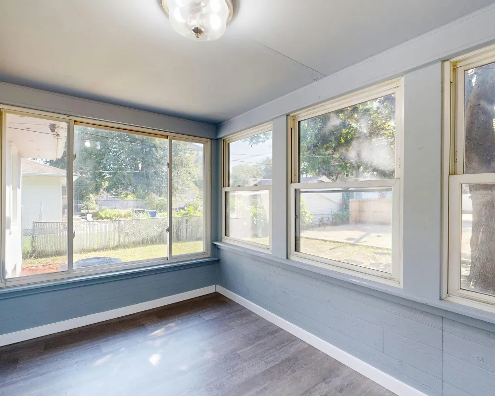 Key Signs It’s Time for a Window Replacement